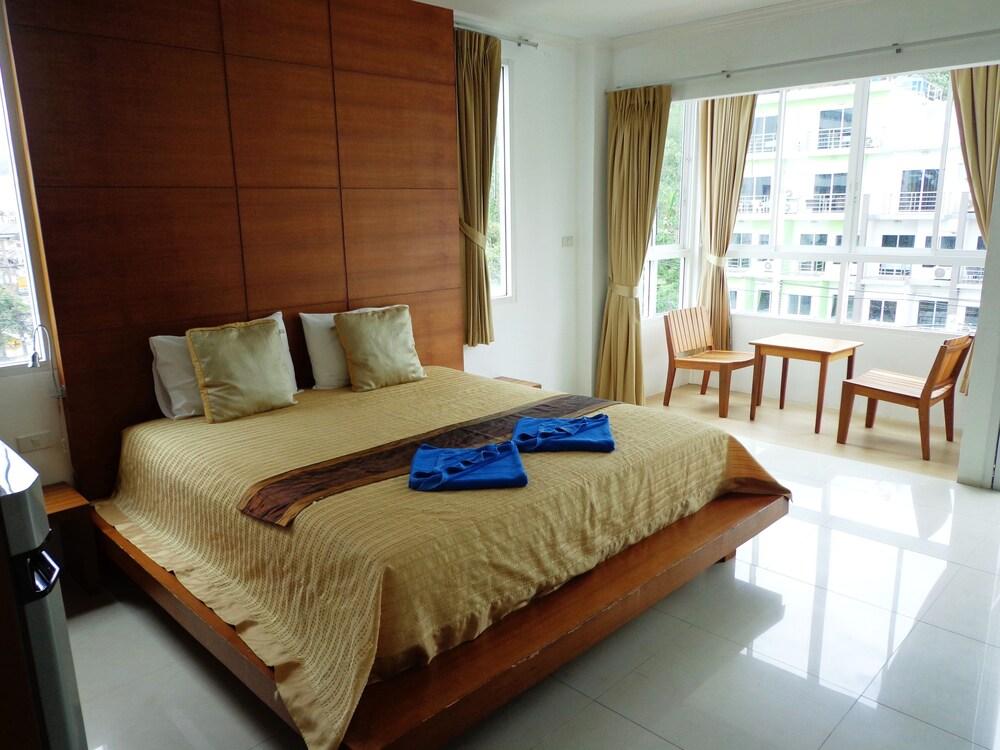 Sukcheewa Residence Phuket Patong Экстерьер фото